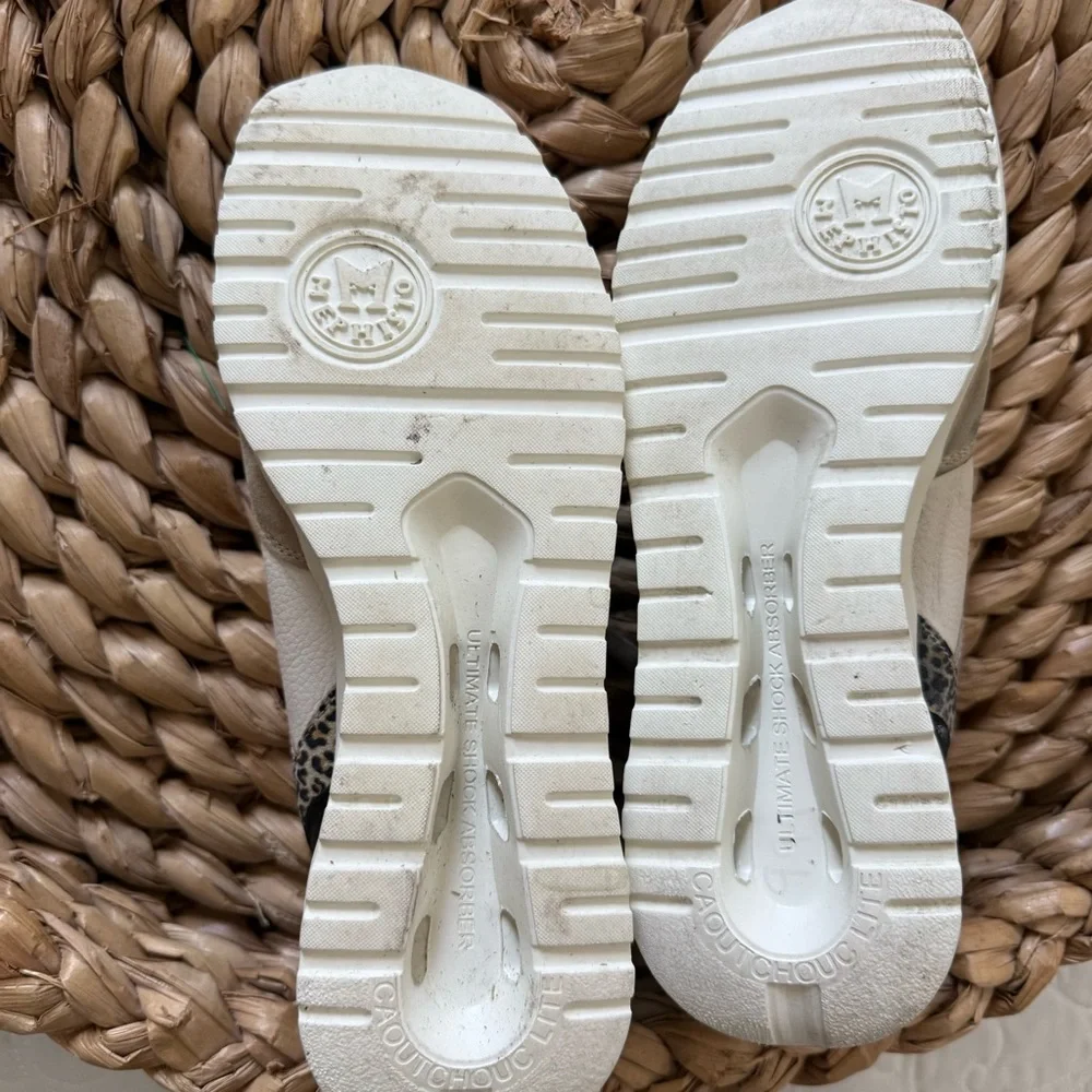 Mephisto‎ Lorane Women's Cream and Black Sneakers Leopard Accent Women’s 9.5 EUC - Picture 8 of 11